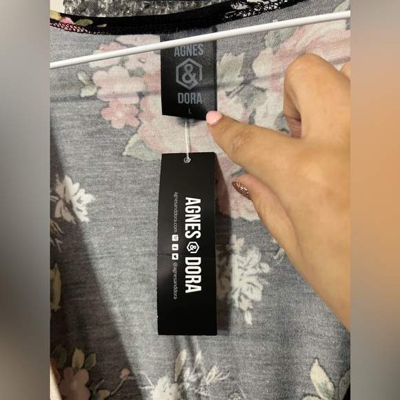 NWT AGNES & DORA Floral Wrap dress - Picture 5 of 7